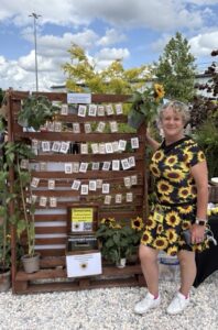 beths-sunflowers-cancer-charity